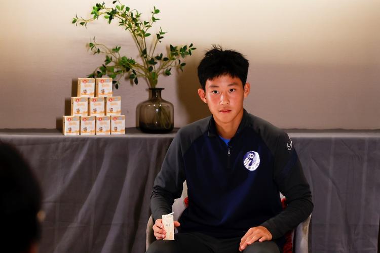 第一届中国青少年足球联赛总决赛江西于都揭幕 为中国青训加油，为足球长征鼓掌